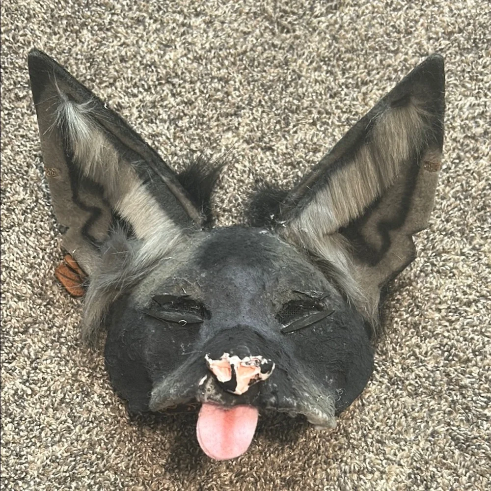 Black and Gray Fox Mask!